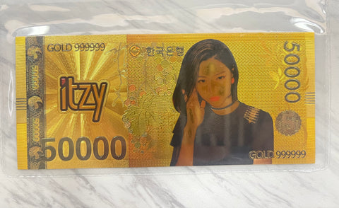 ITZY CURRENCY GOLD CARD IT5