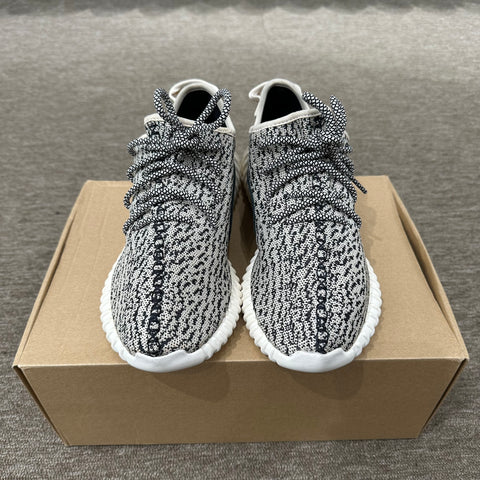 YEEZY 350 V1 TURTLE DOVE (PRE-OWNED) AQ4832 SIZE 9 – Original Grail