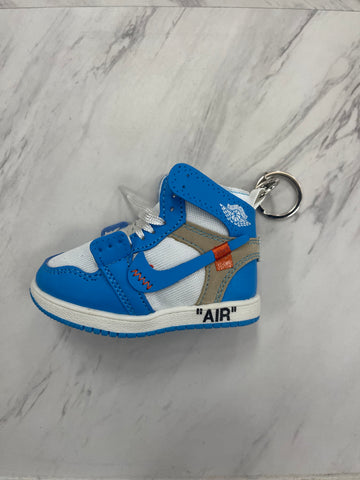 3D SNEAKER KEYCHAIN LARGE