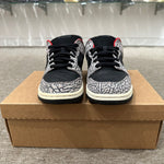 NIKE SB DUNK LOW SUPREME BLACK CEMENT (2002) (PRE-OWNED NO BOX) 304292131 SIZE 10