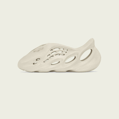 ADIDAS YEEZY FOAM RNNR SAND FY4567 SIZE 12