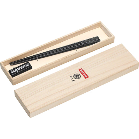 SUPREME CHOPSTICK SET BLACK